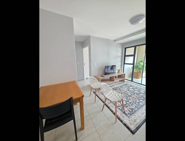 2 BEDROOM APARTMENT TO LET IN EMBERTON ESTATE